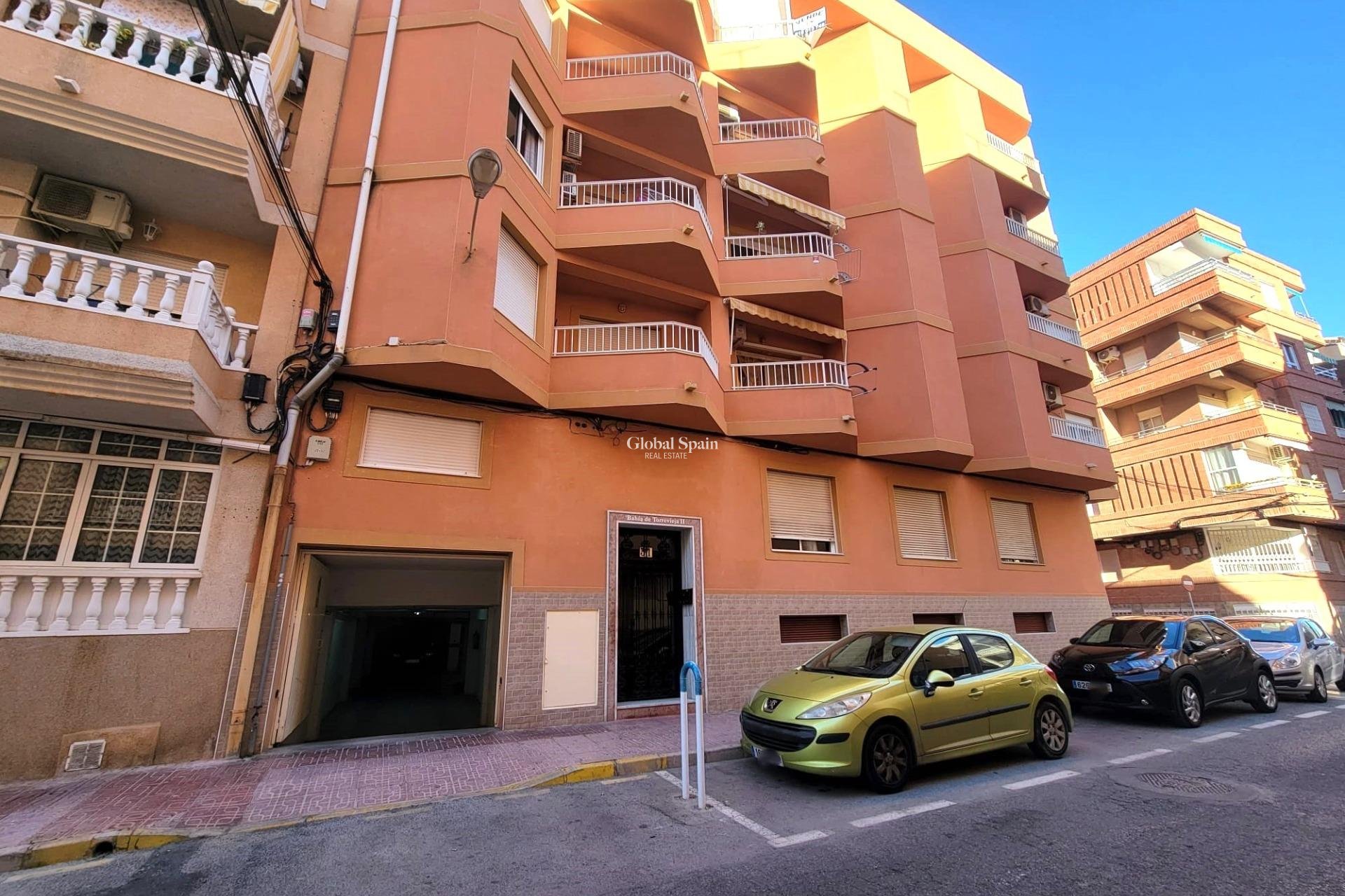 Odsprzedaż - PENTHOUSE -
TORREVIEJA - Playa de los Locos