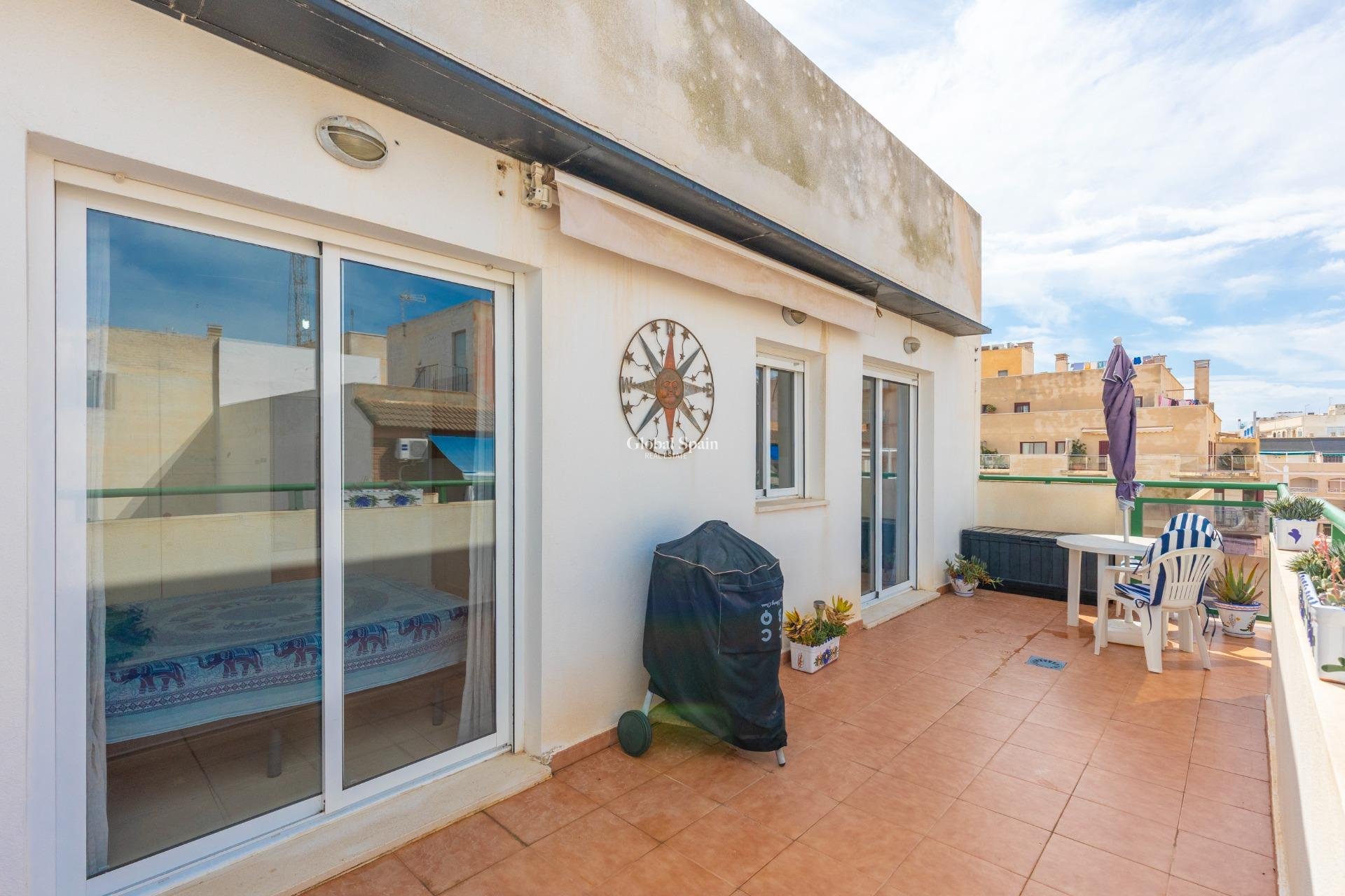 Odsprzedaż - PENTHOUSE -
TORREVIEJA - Playa de los locos