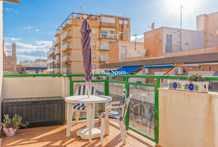 Odsprzedaż - PENTHOUSE -
TORREVIEJA - Playa de los locos