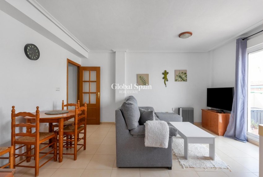 Odsprzedaż - PENTHOUSE -
TORREVIEJA - Playa de los locos