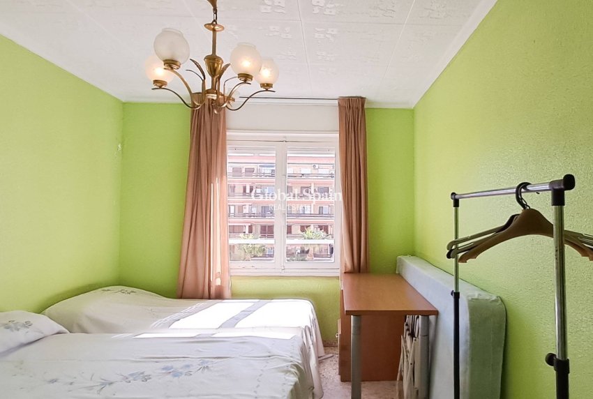 Odsprzedaż - PENTHOUSE -
TORREVIEJA - Playa De Los Náufragos