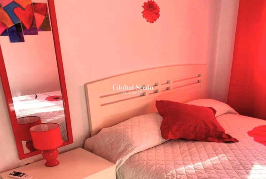 Odsprzedaż - PENTHOUSE -
TORREVIEJA - Playa del Cura