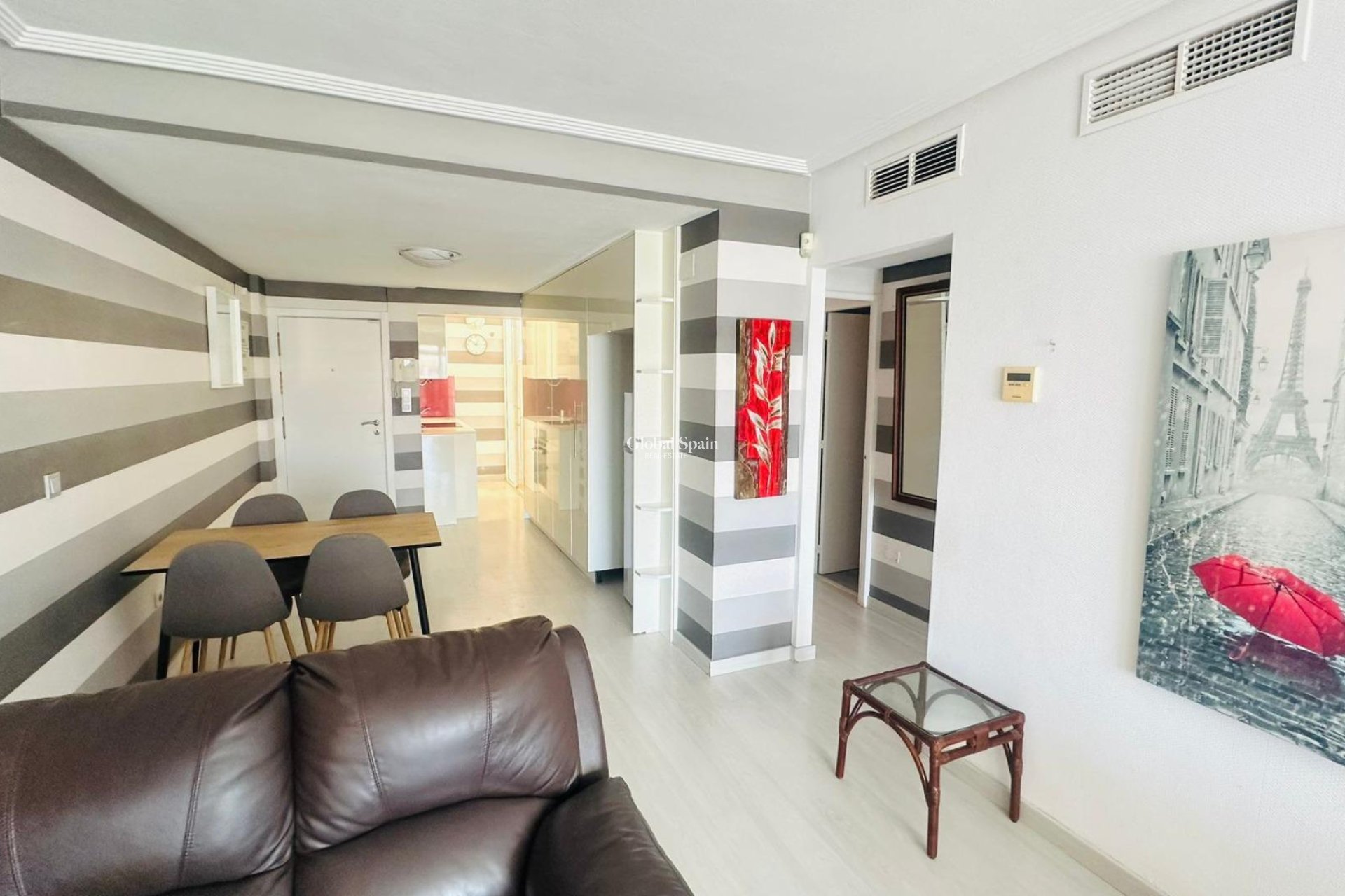 Odsprzedaż - PENTHOUSE -
TORREVIEJA - Playa del Cura