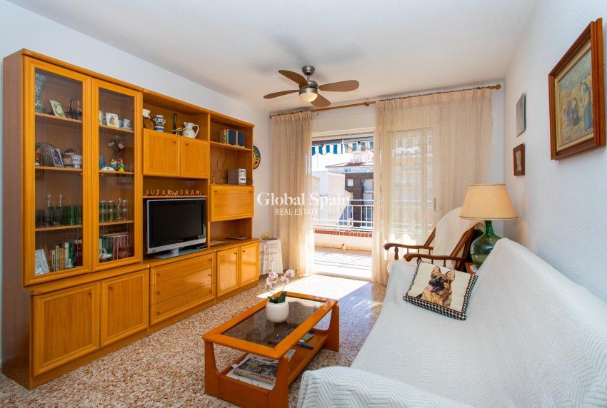 Odsprzedaż - PENTHOUSE -
TORREVIEJA - Playa del Cura