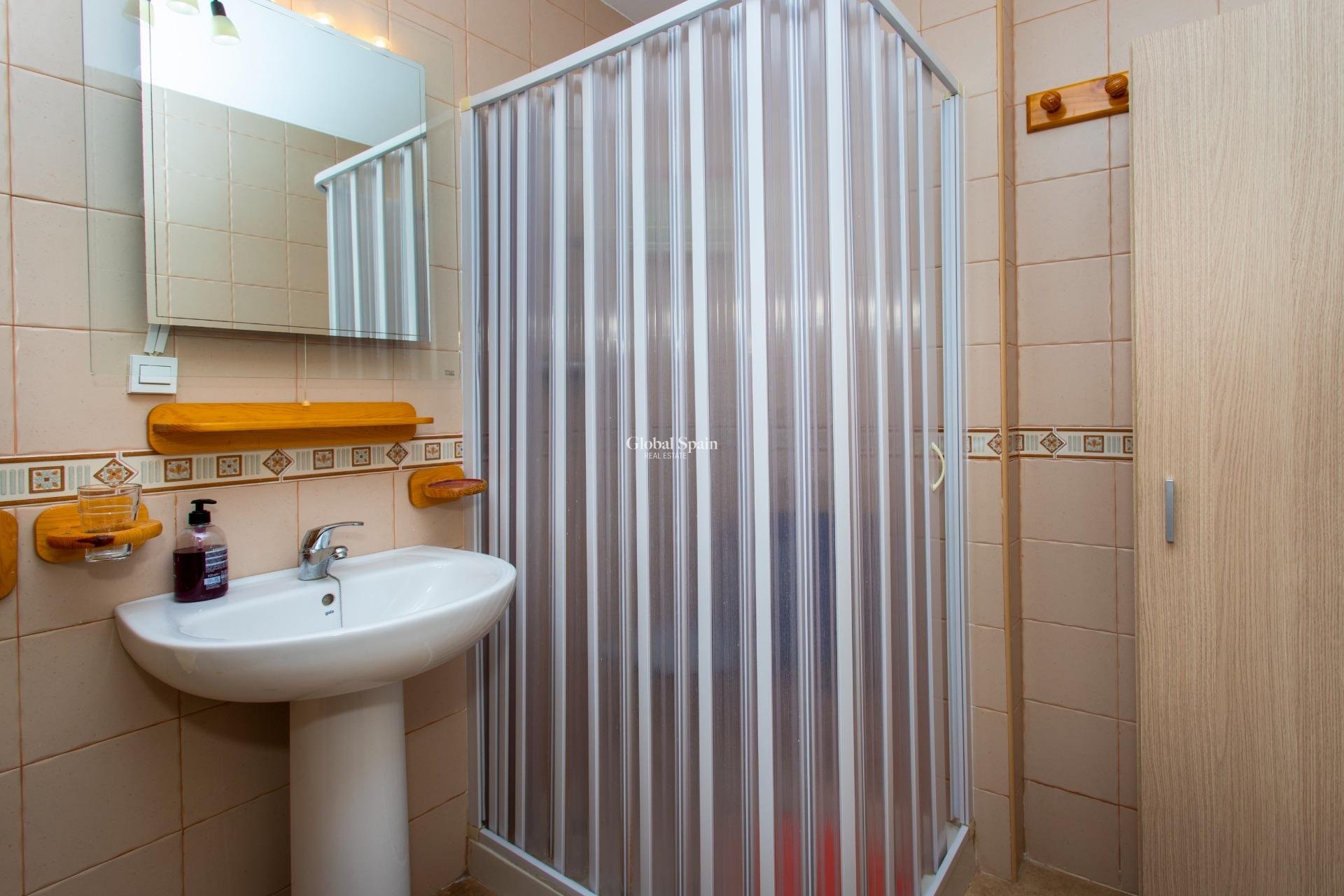 Odsprzedaż - PENTHOUSE -
TORREVIEJA - Playa del Cura