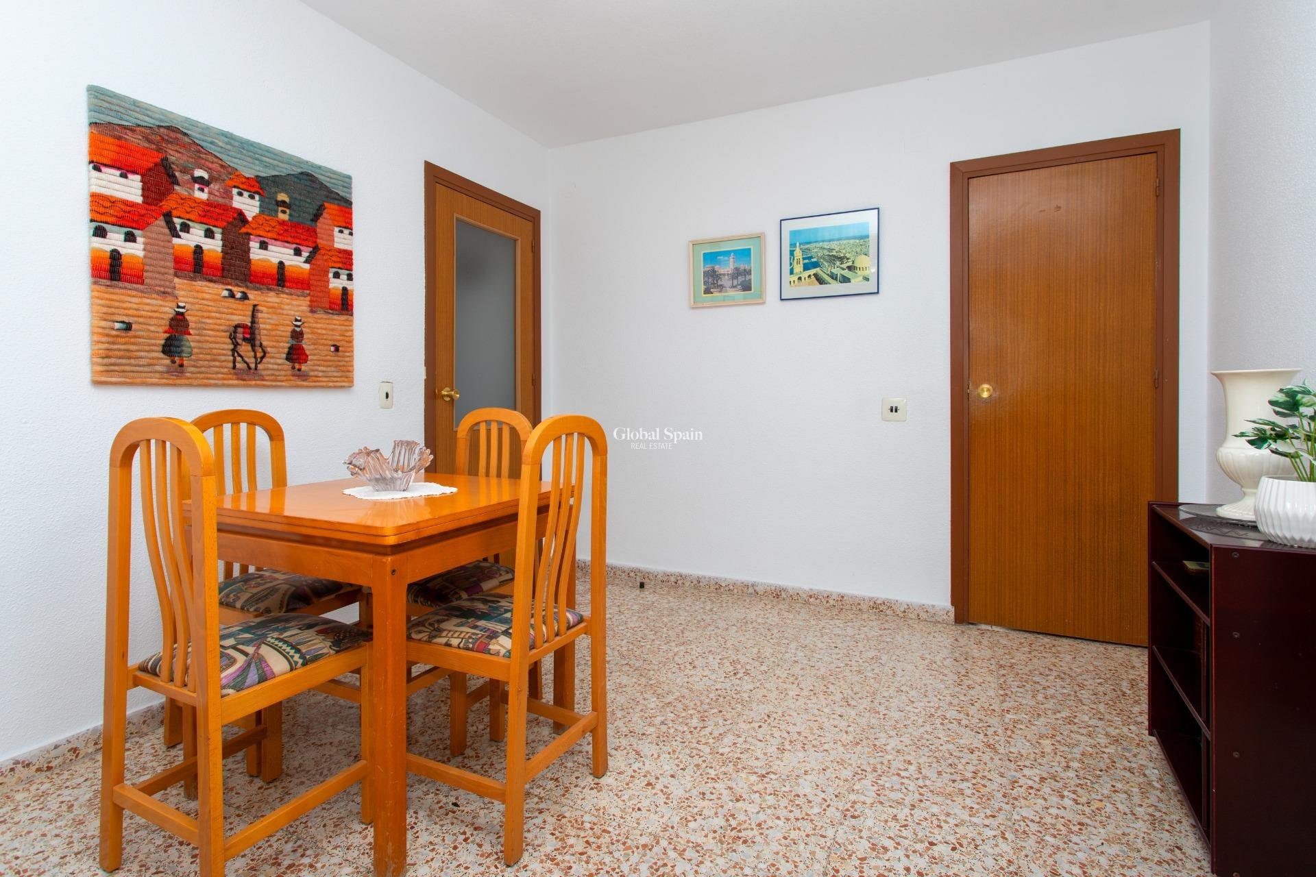 Odsprzedaż - PENTHOUSE -
TORREVIEJA - Playa del Cura