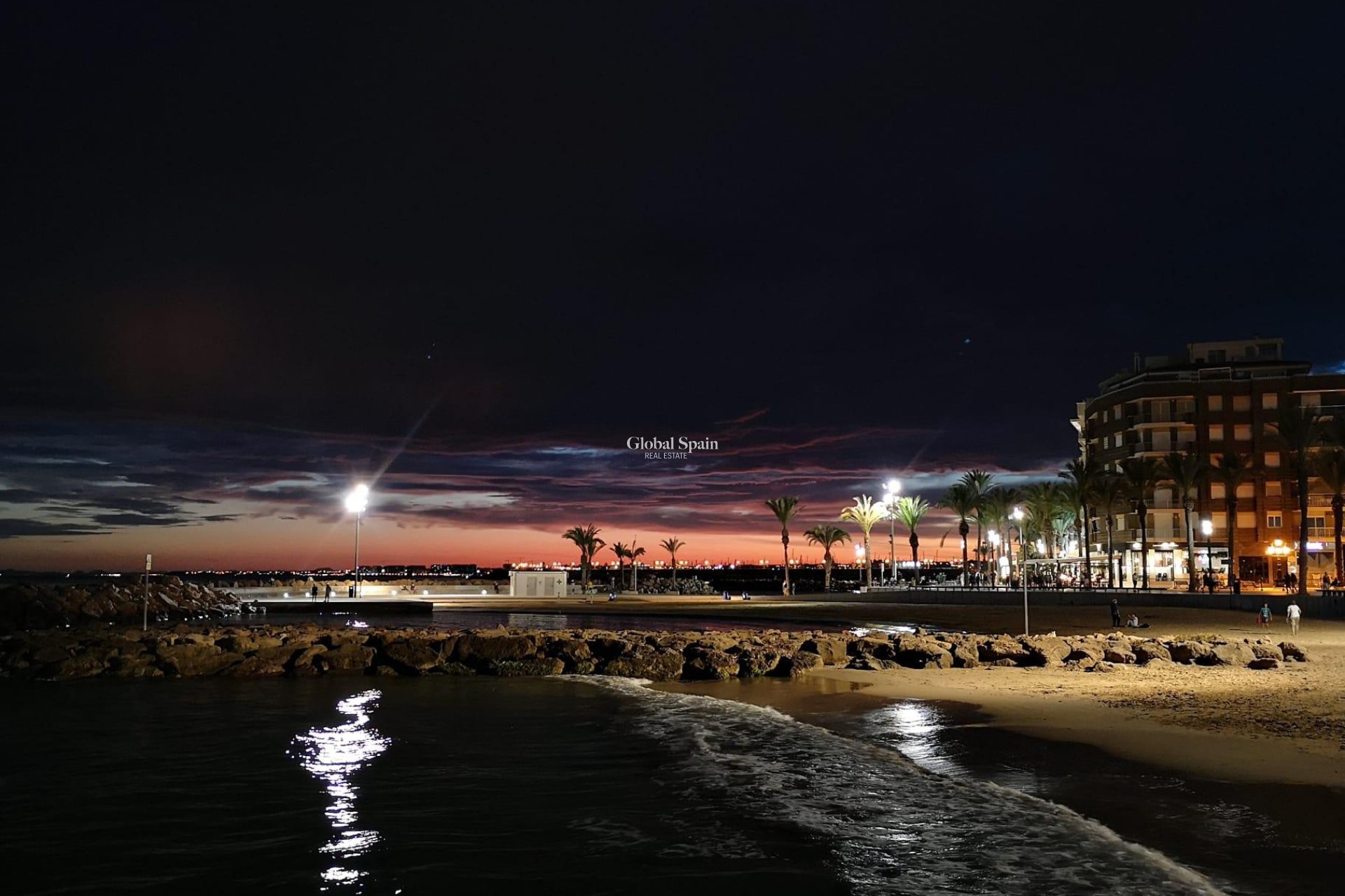 Odsprzedaż - PENTHOUSE -
TORREVIEJA - Playa del cura