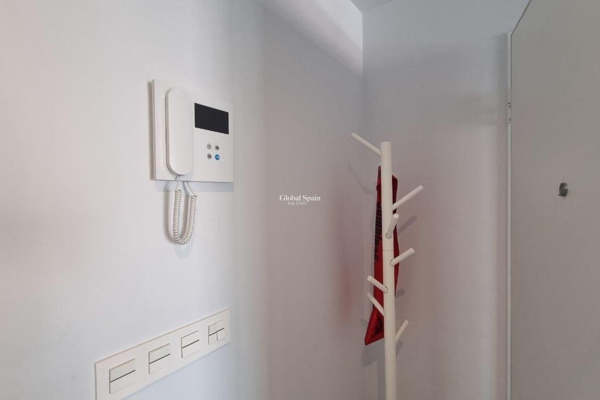 Odsprzedaż - PENTHOUSE -
TORREVIEJA - Playa del Cura