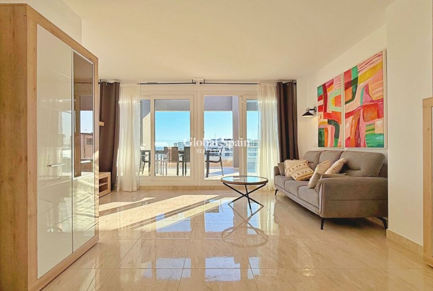 Odsprzedaż - PENTHOUSE -
TORREVIEJA - Punta Prima