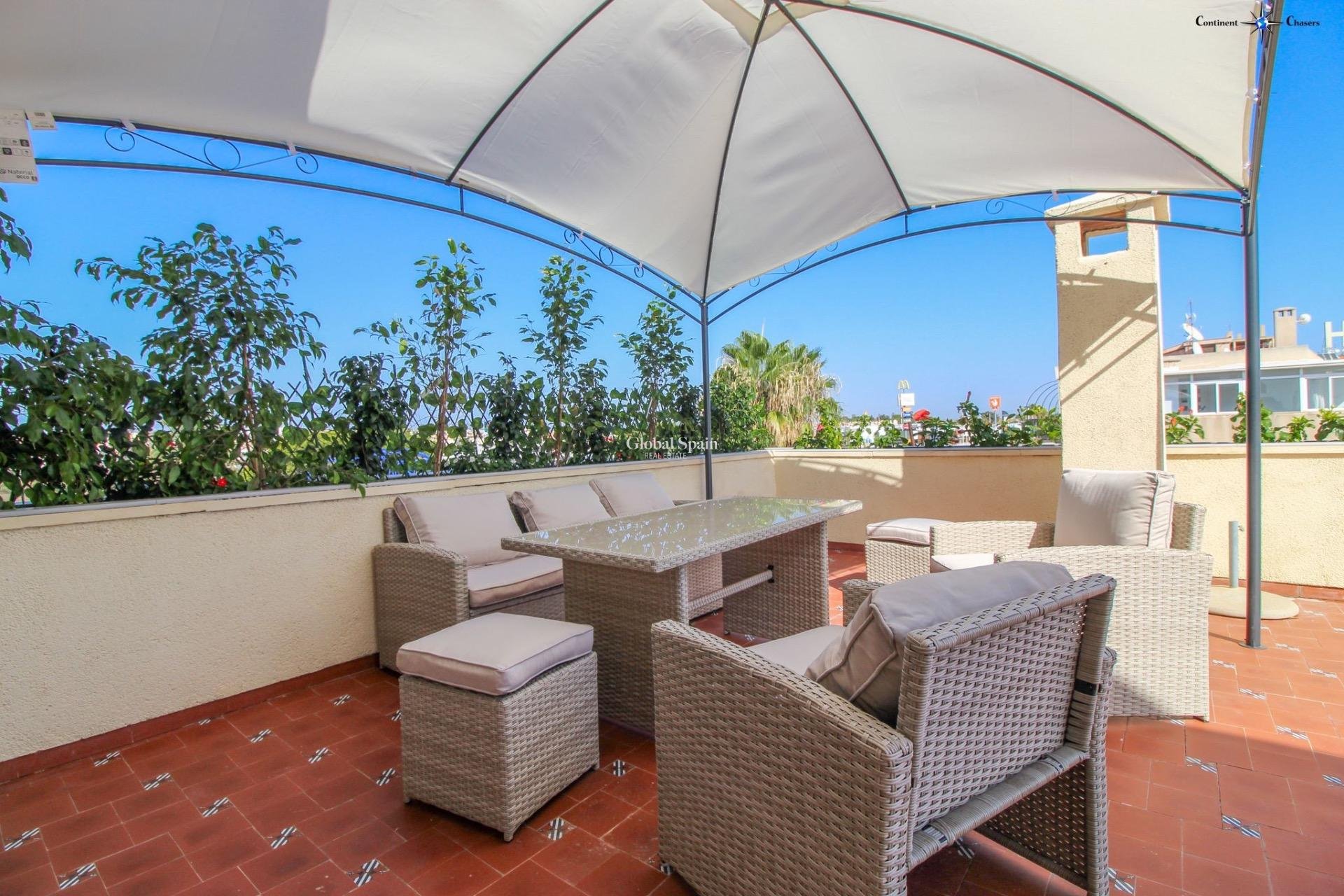 Odsprzedaż - PENTHOUSE -
TORREVIEJA - Punta Prima
