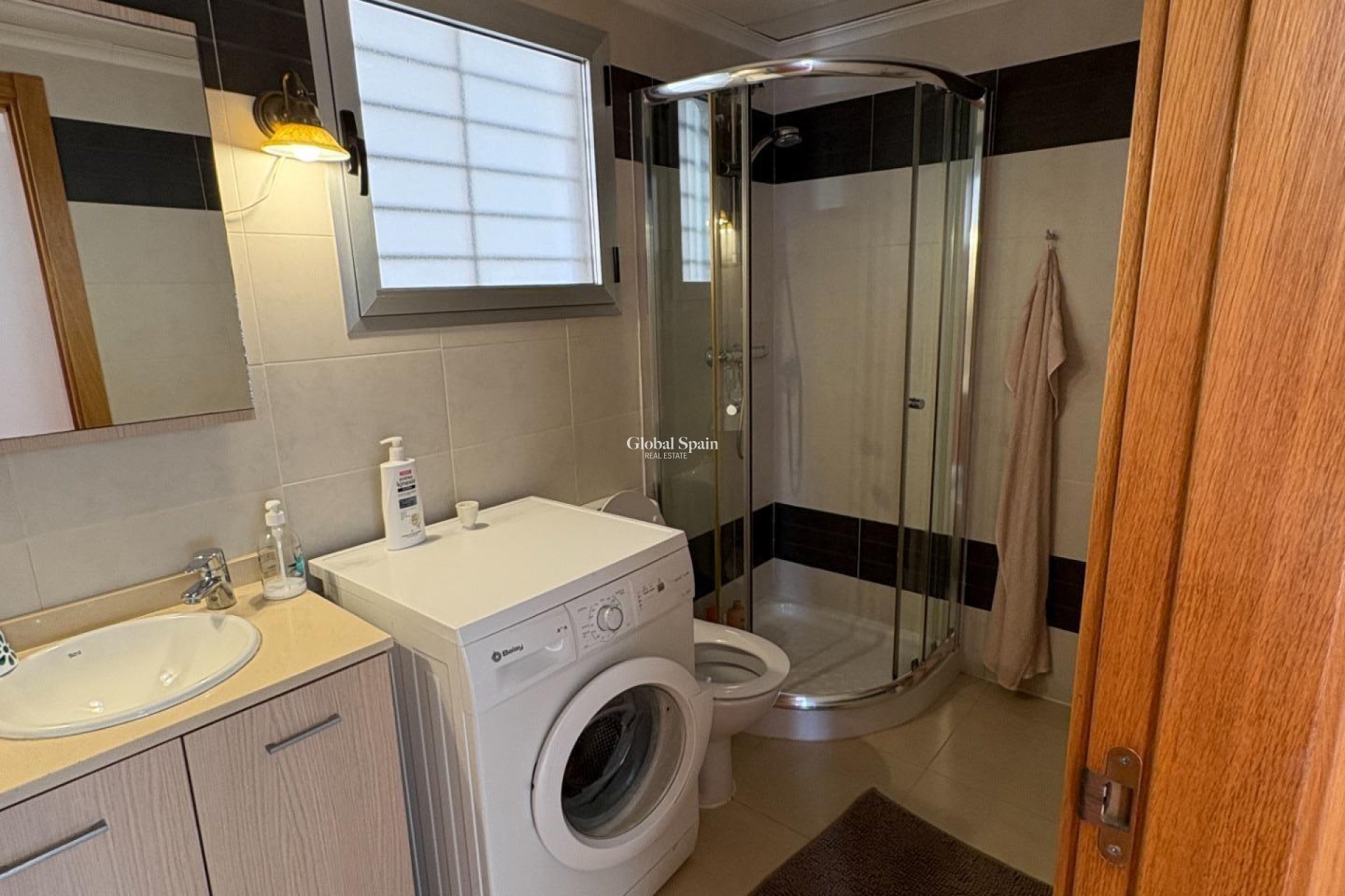 Odsprzedaż - PENTHOUSE -
TORREVIEJA - Punta Prima