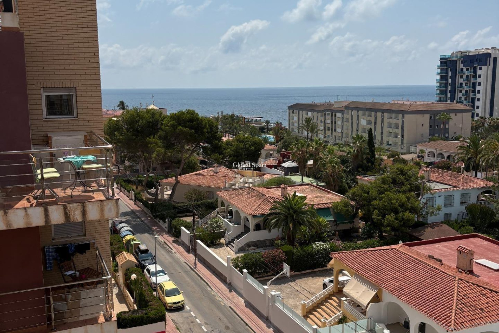 Odsprzedaż - PENTHOUSE -
TORREVIEJA - Punta Prima