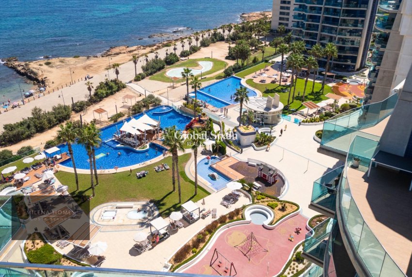 Odsprzedaż - PENTHOUSE -
TORREVIEJA - Punta Prima