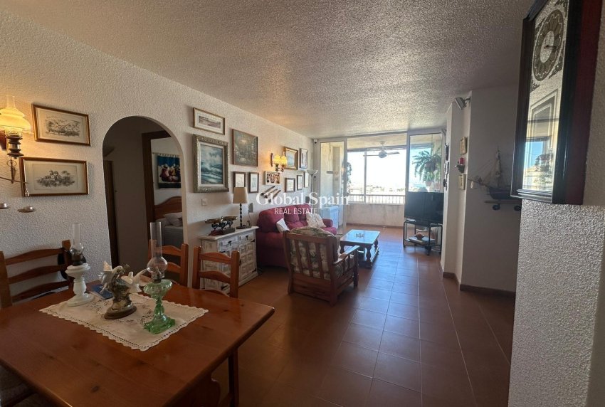 Odsprzedaż - PENTHOUSE -
TORREVIEJA - Torre la mata