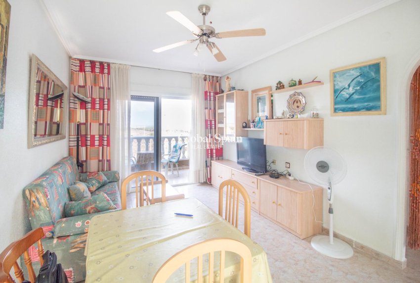 Odsprzedaż - PENTHOUSE -
TORREVIEJA - Torreblanca