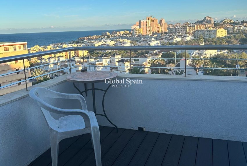 Odsprzedaż - PENTHOUSE -
TORREVIEJA - Torreblanca