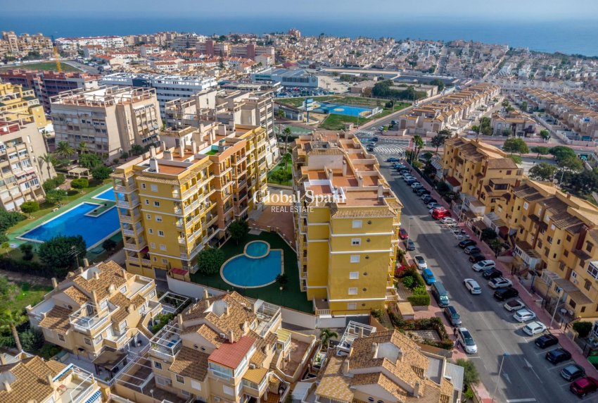 Odsprzedaż - PENTHOUSE -
TORREVIEJA - Torreblanca