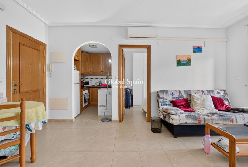 Odsprzedaż - PENTHOUSE -
TORREVIEJA - Torreblanca