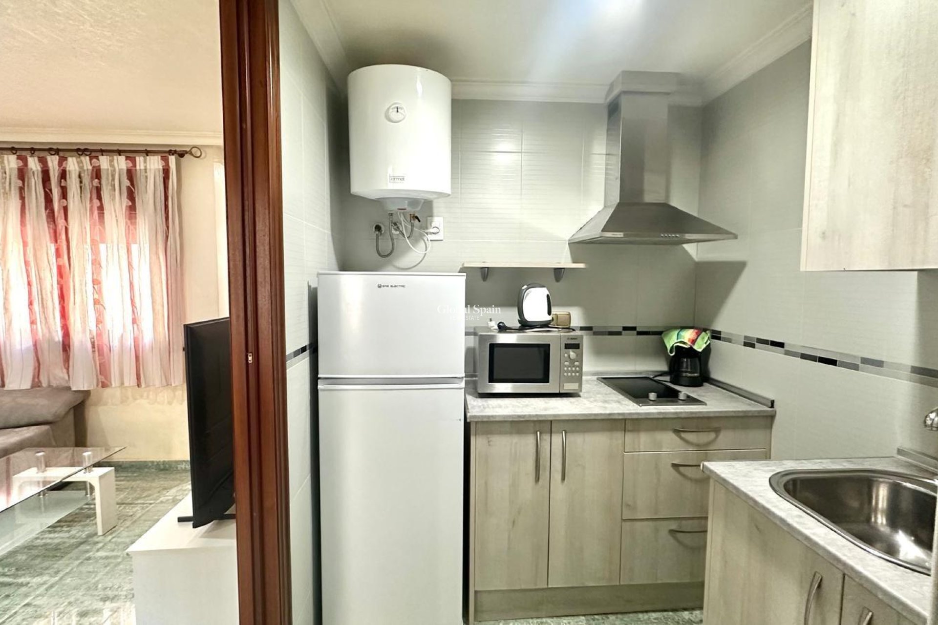 Odsprzedaż - PENTHOUSE -
TORREVIEJA - Torrevieja