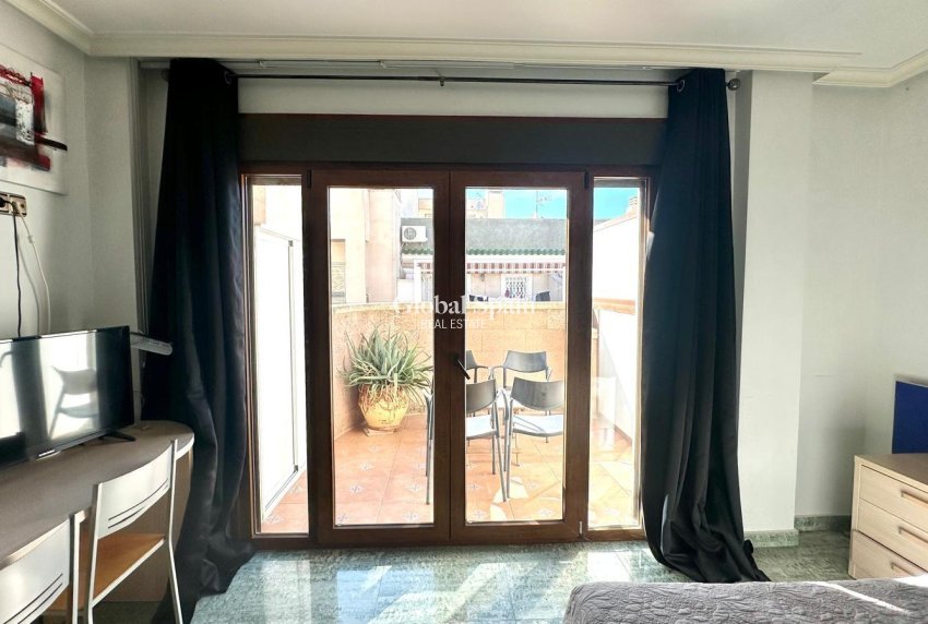 Odsprzedaż - PENTHOUSE -
TORREVIEJA - Torrevieja