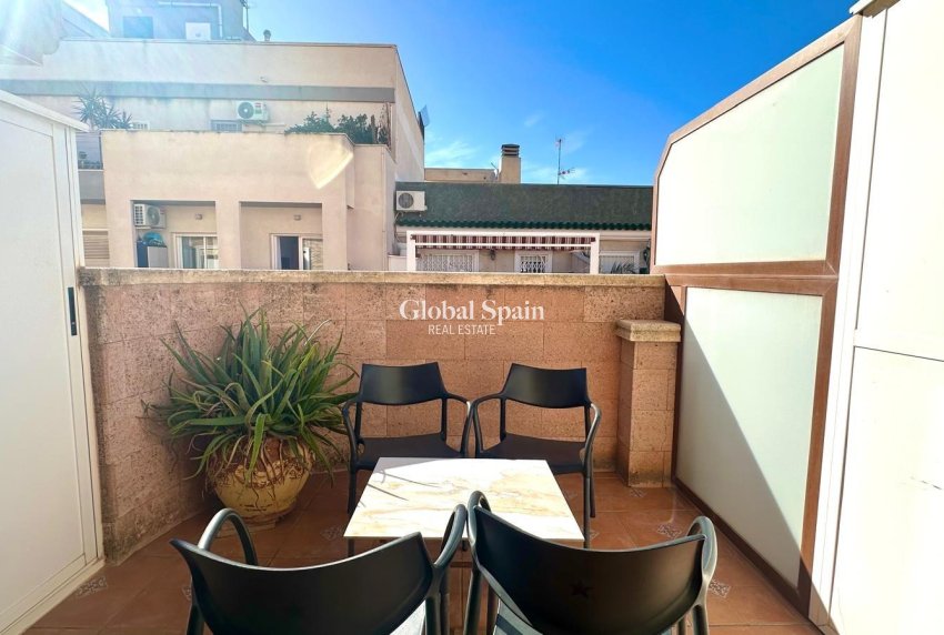 Odsprzedaż - PENTHOUSE -
TORREVIEJA - Torrevieja