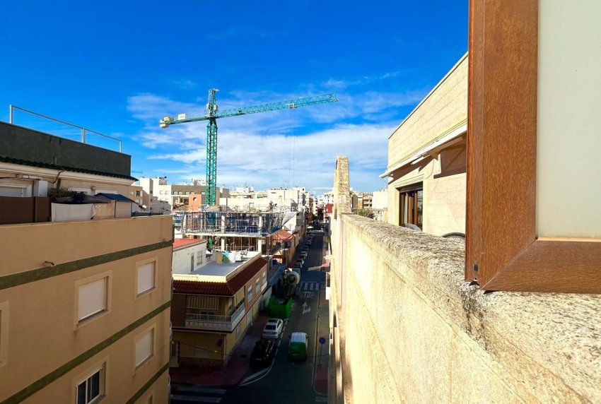 Odsprzedaż - PENTHOUSE -
TORREVIEJA - Torrevieja