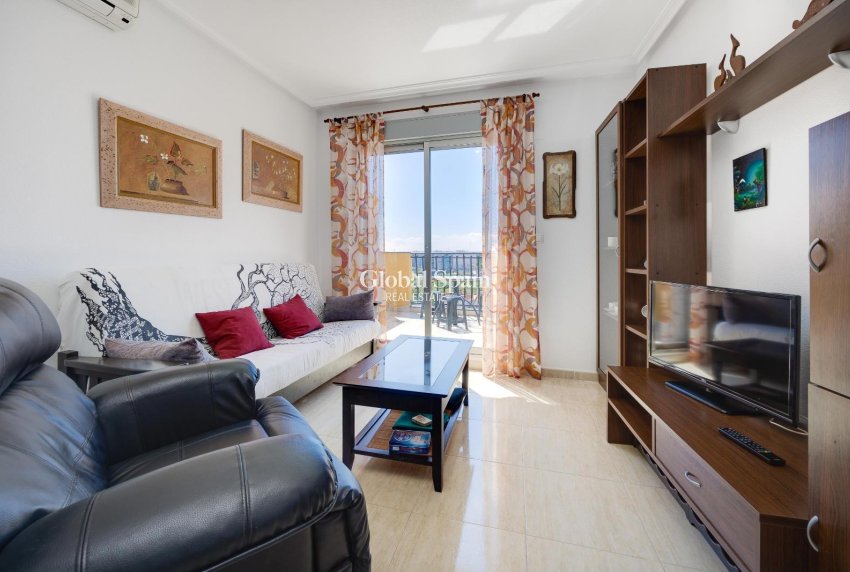 Odsprzedaż - PENTHOUSE -
TORREVIEJA - Torrevieja