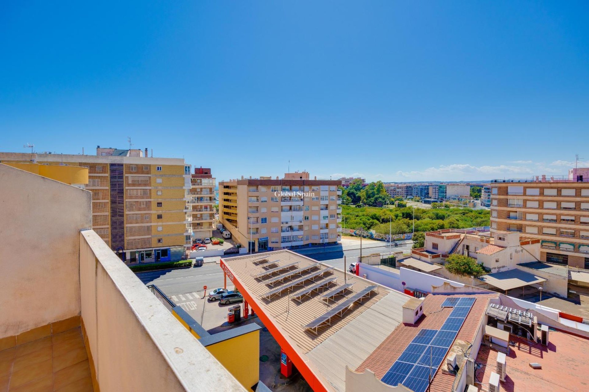 Odsprzedaż - PENTHOUSE -
TORREVIEJA - Torrevieja