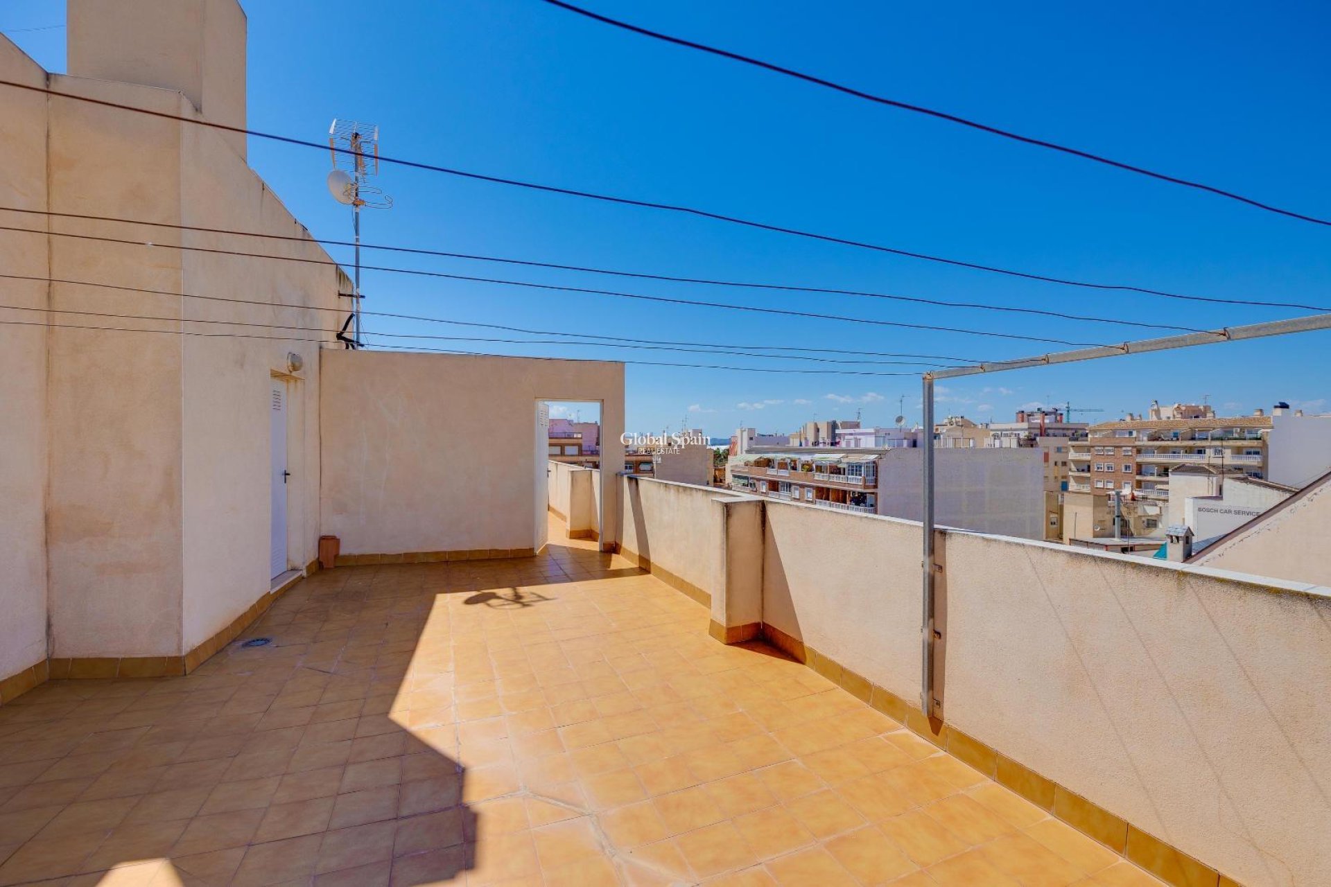 Odsprzedaż - PENTHOUSE -
TORREVIEJA - Torrevieja