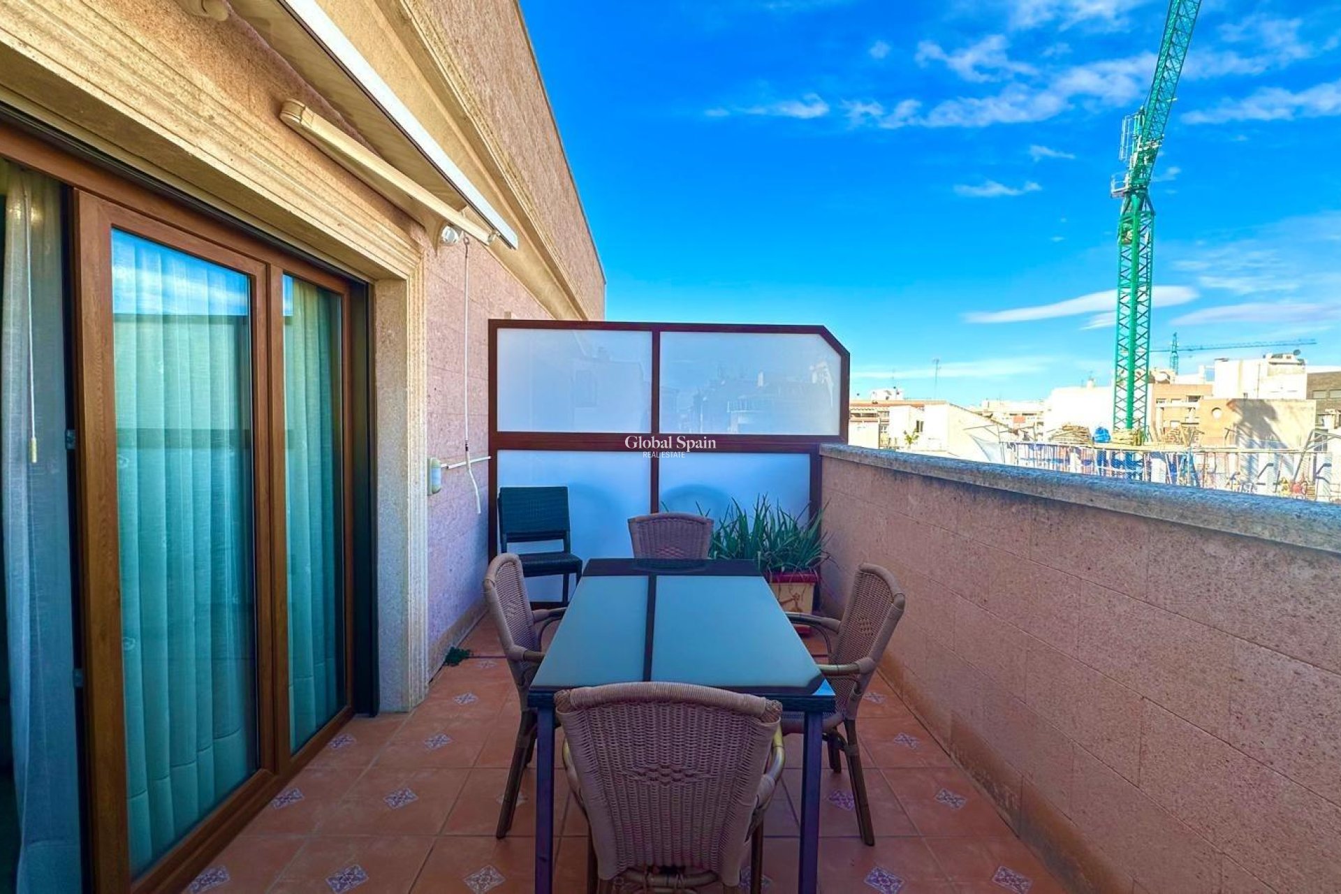 Odsprzedaż - PENTHOUSE -
TORREVIEJA - Torrevieja