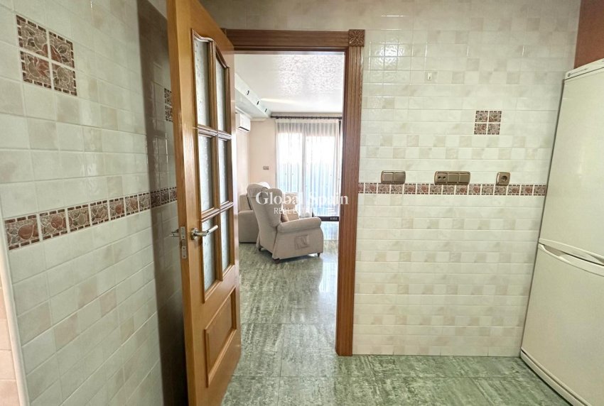 Odsprzedaż - PENTHOUSE -
TORREVIEJA - Torrevieja