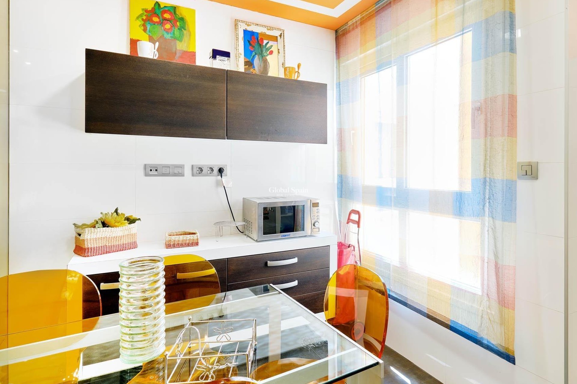 Odsprzedaż - PENTHOUSE -
TORREVIEJA - Torrevieja