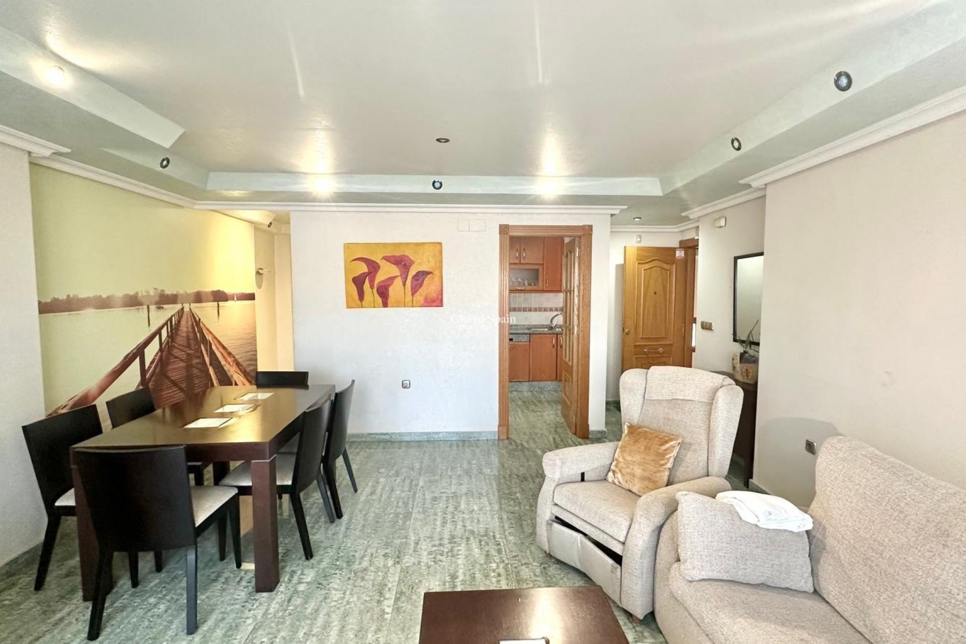Odsprzedaż - PENTHOUSE -
TORREVIEJA - Torrevieja