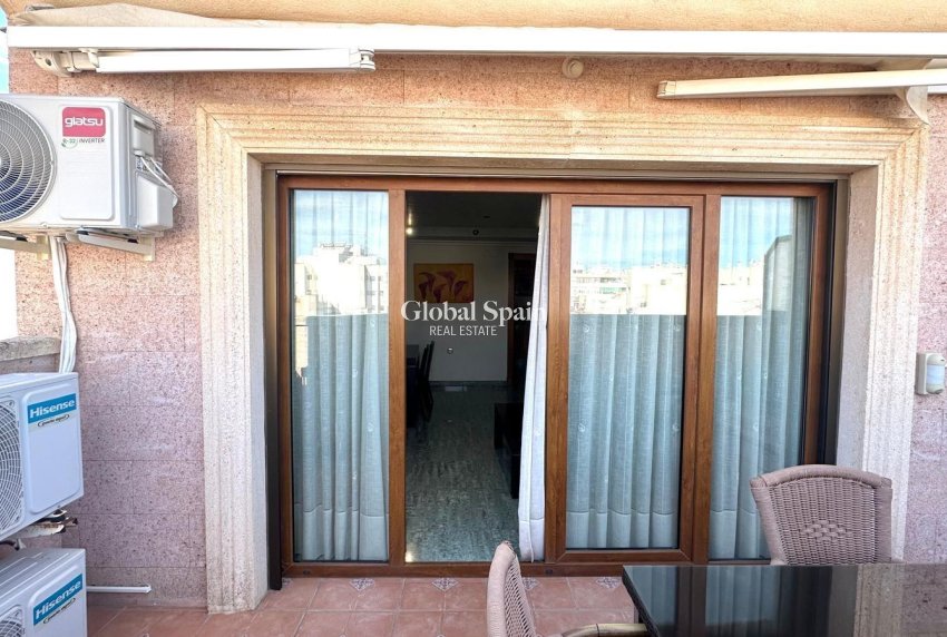 Odsprzedaż - PENTHOUSE -
TORREVIEJA - Torrevieja