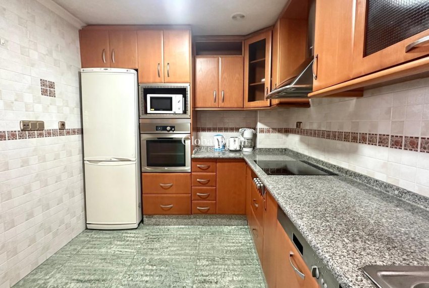 Odsprzedaż - PENTHOUSE -
TORREVIEJA - Torrevieja