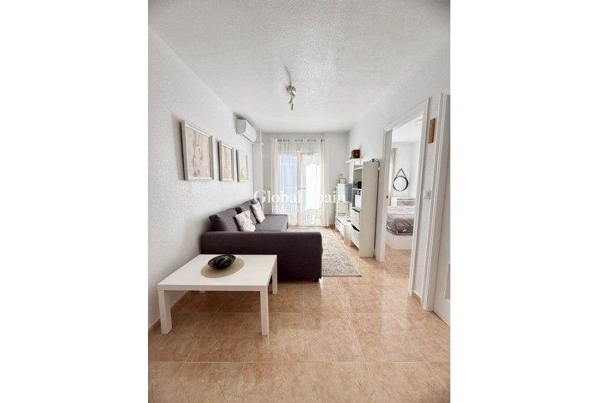 Odsprzedaż - PENTHOUSE -
TORREVIEJA - 