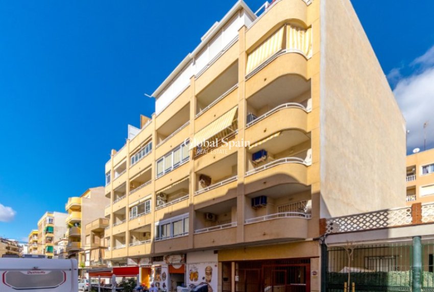 Odsprzedaż - PENTHOUSE -
TORREVIEJA - 