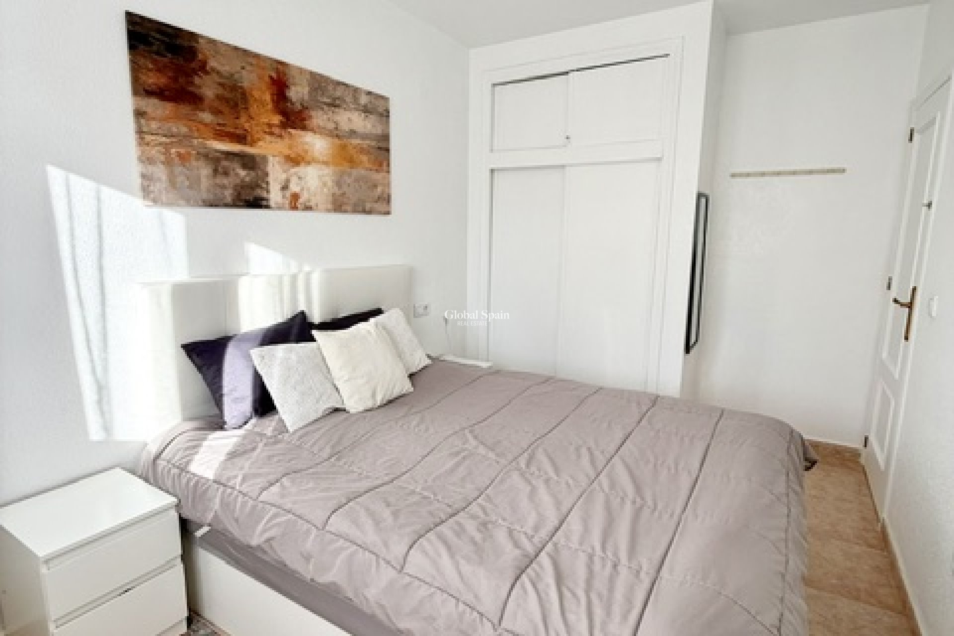 Odsprzedaż - PENTHOUSE -
TORREVIEJA - 