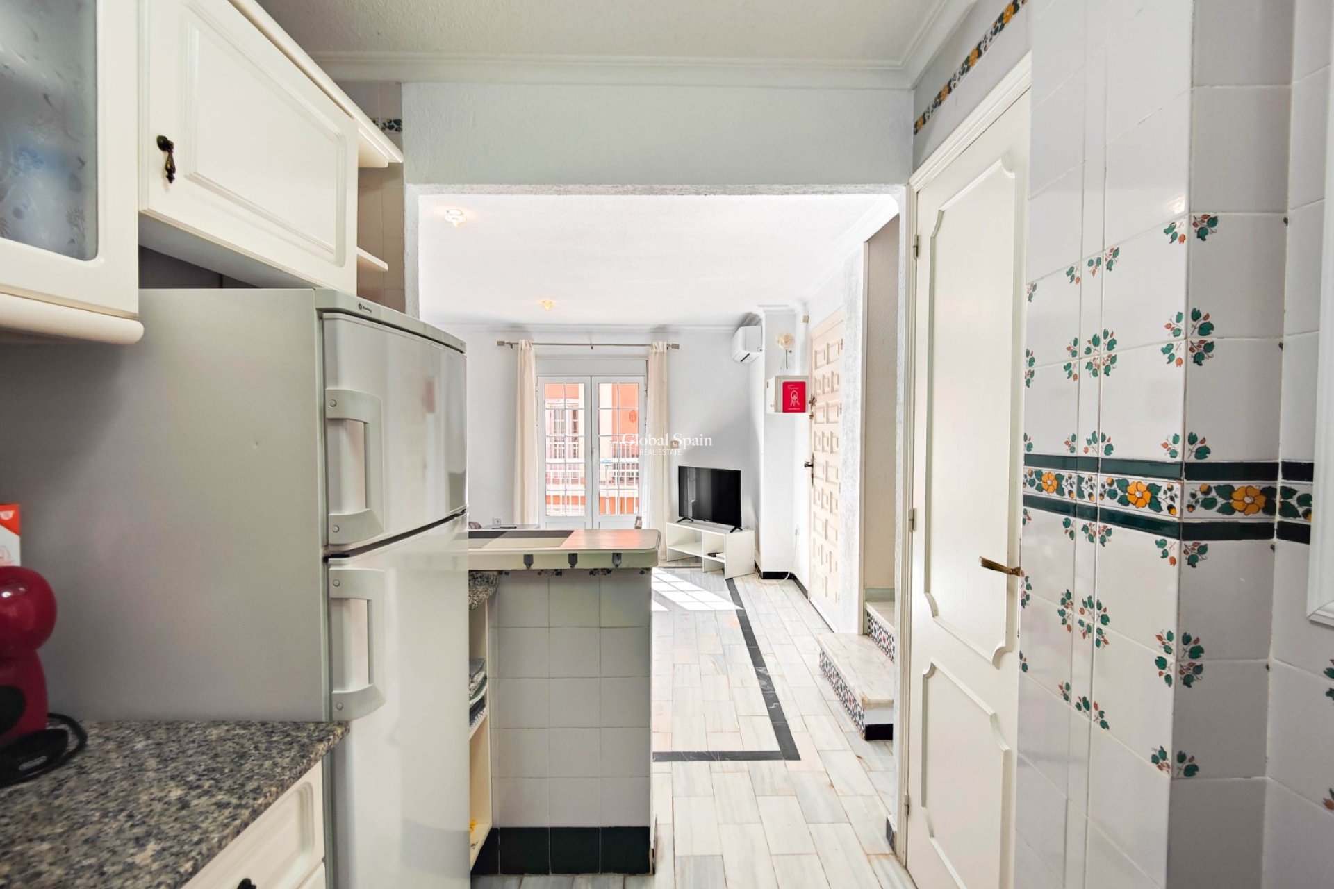 Odsprzedaż - PENTHOUSE -
TORREVIEJA - 