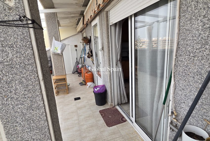 Odsprzedaż - PENTHOUSE -
TORREVIEJA - 