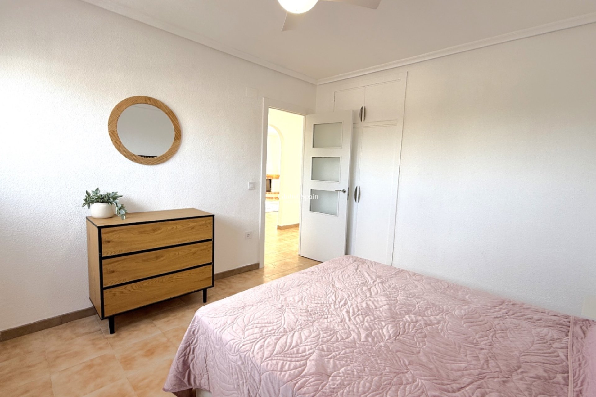 Odsprzedaż - PENTHOUSE -
TORREVIEJA - 