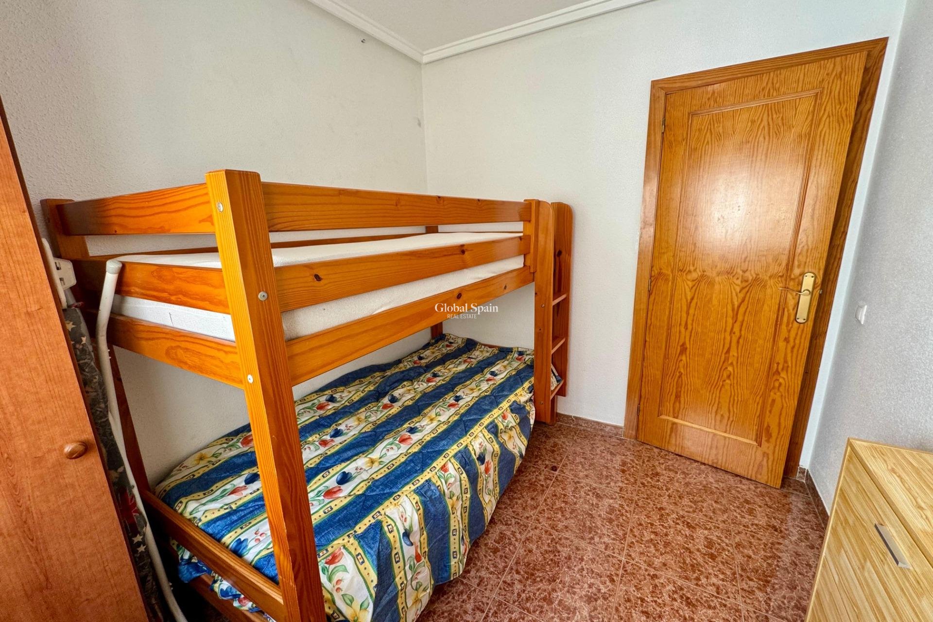 Odsprzedaż - PENTHOUSE -
TORREVIEJA - 