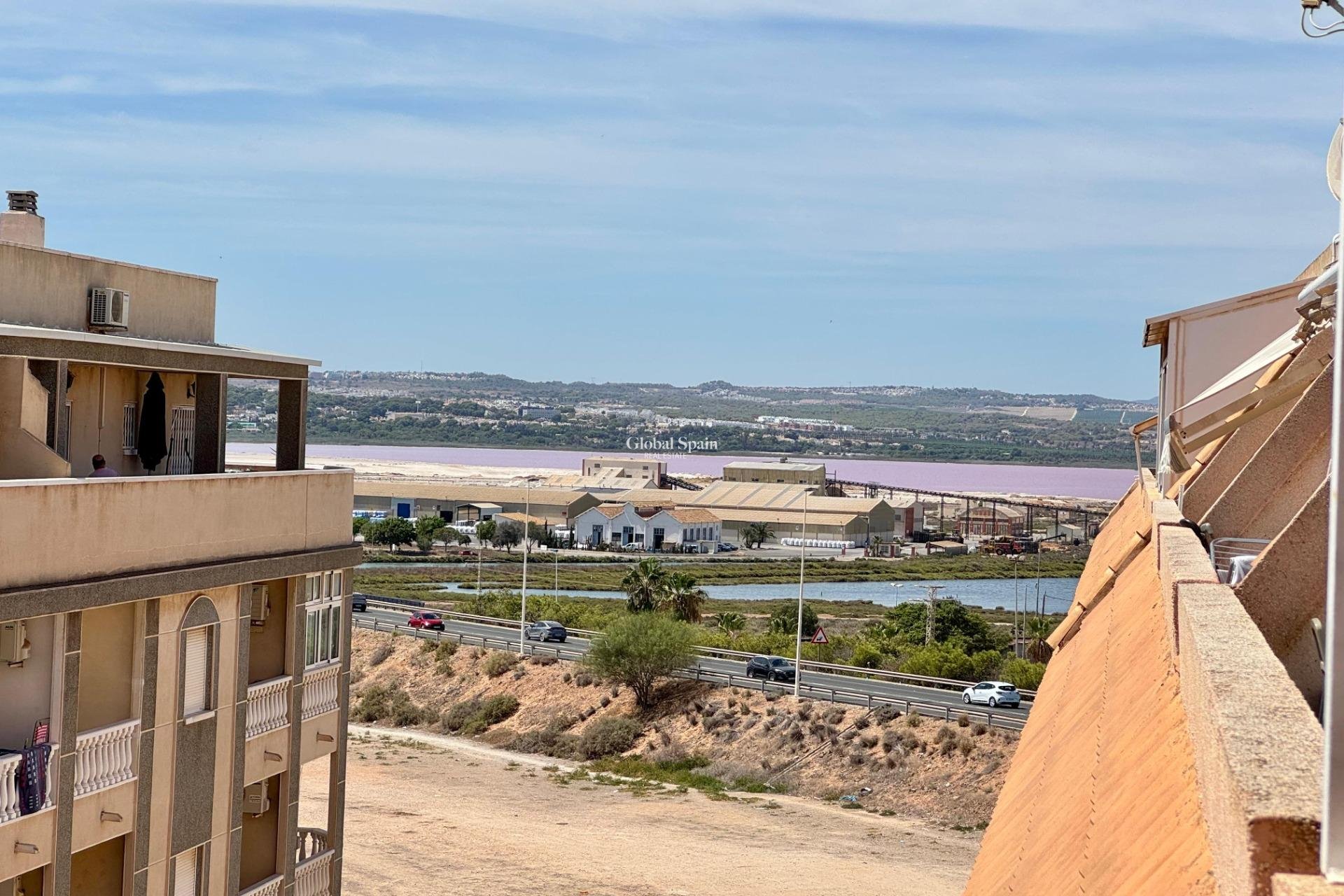 Odsprzedaż - PENTHOUSE -
TORREVIEJA - 