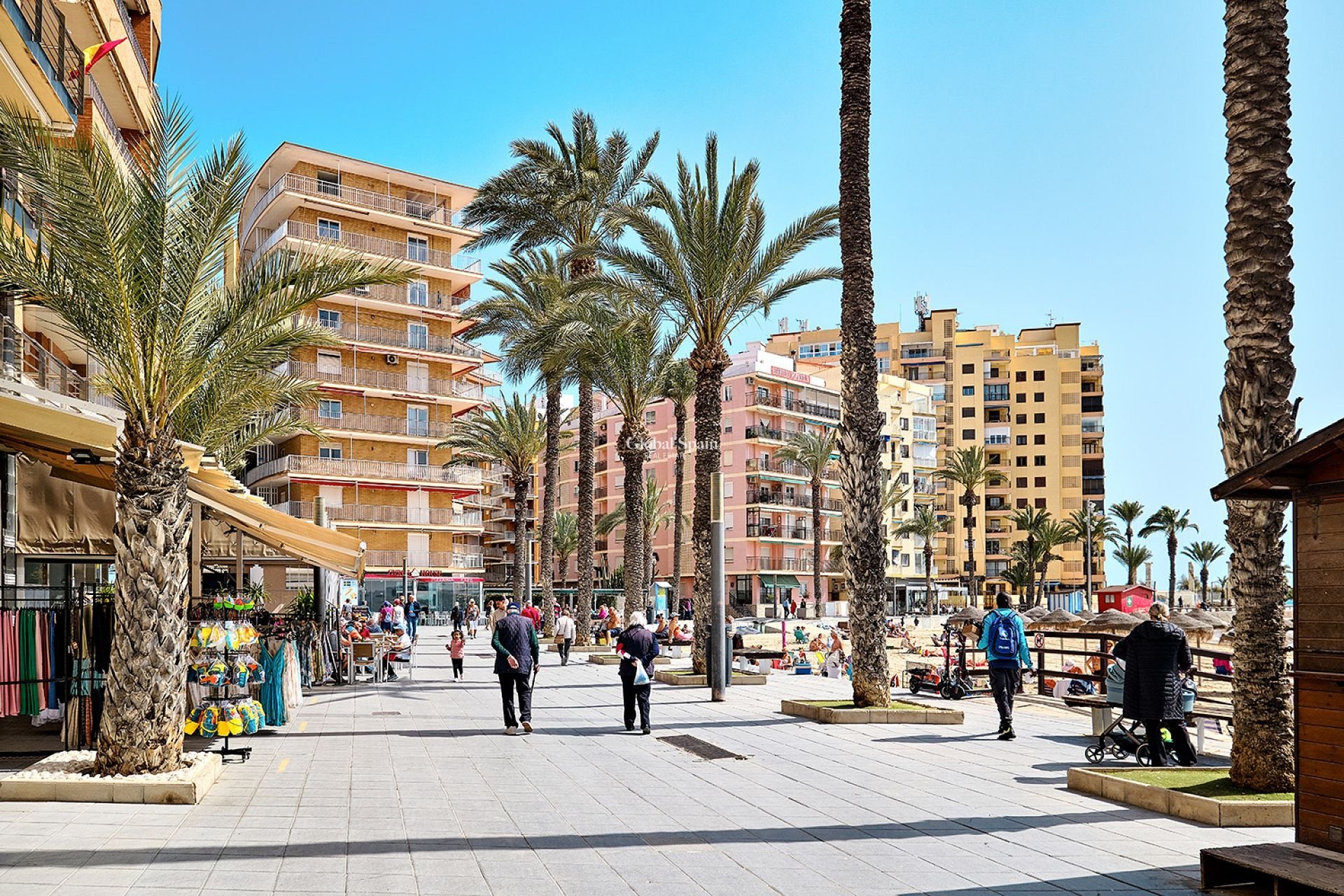 Odsprzedaż - PENTHOUSE -
TORREVIEJA - 