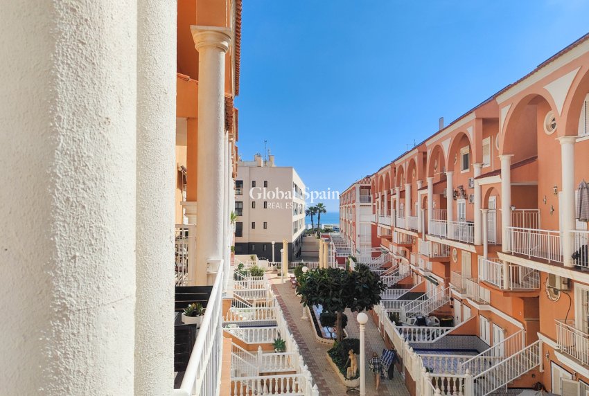 Odsprzedaż - PENTHOUSE -
TORREVIEJA - 