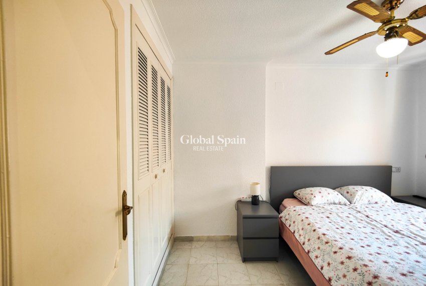 Odsprzedaż - PENTHOUSE -
TORREVIEJA - 