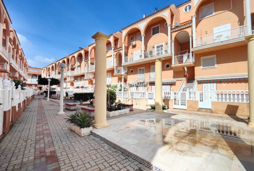 Odsprzedaż - PENTHOUSE -
TORREVIEJA - 