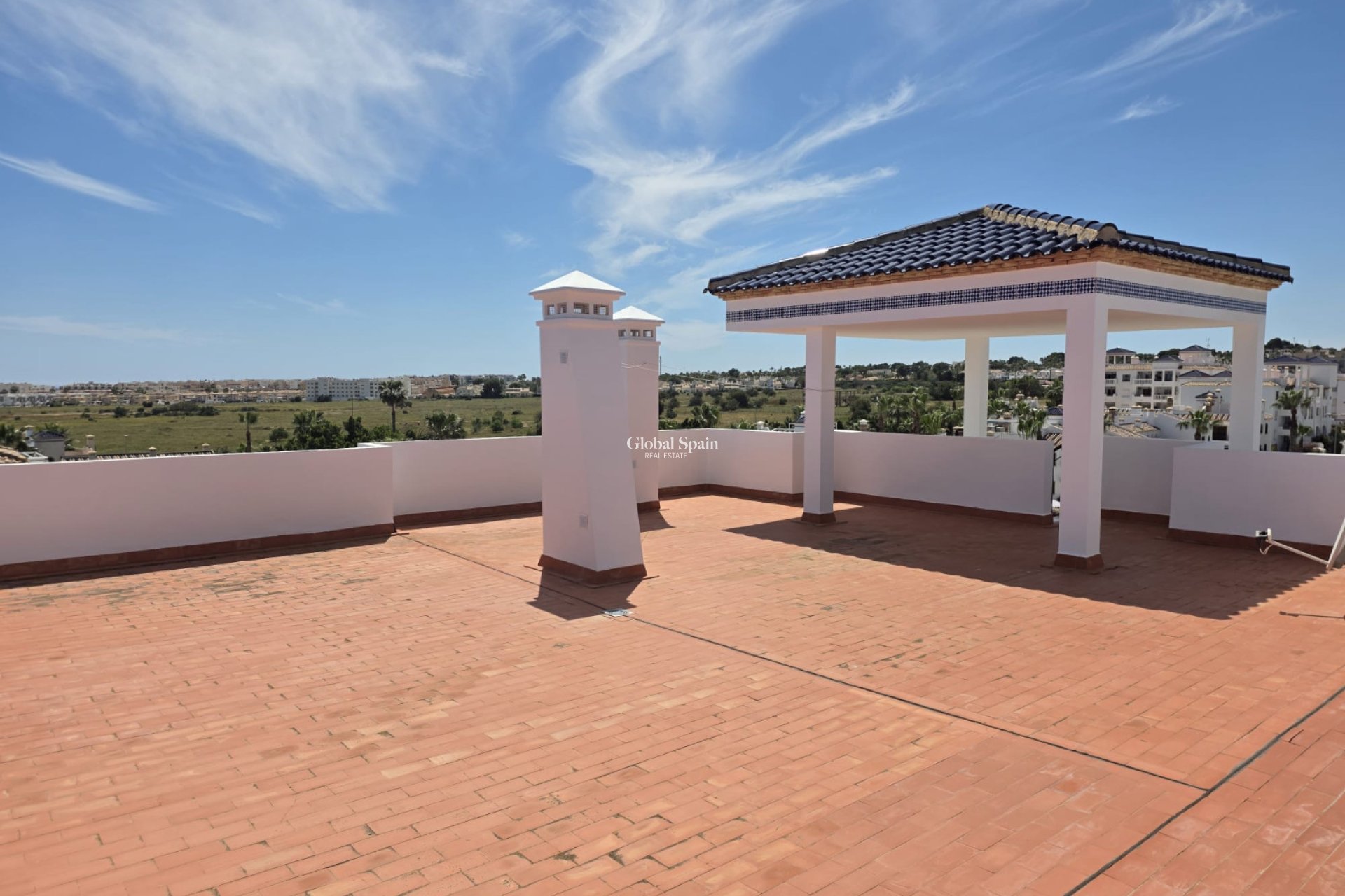 Odsprzedaż - PENTHOUSE -
VILLAMARTÍN - Costa Blanca