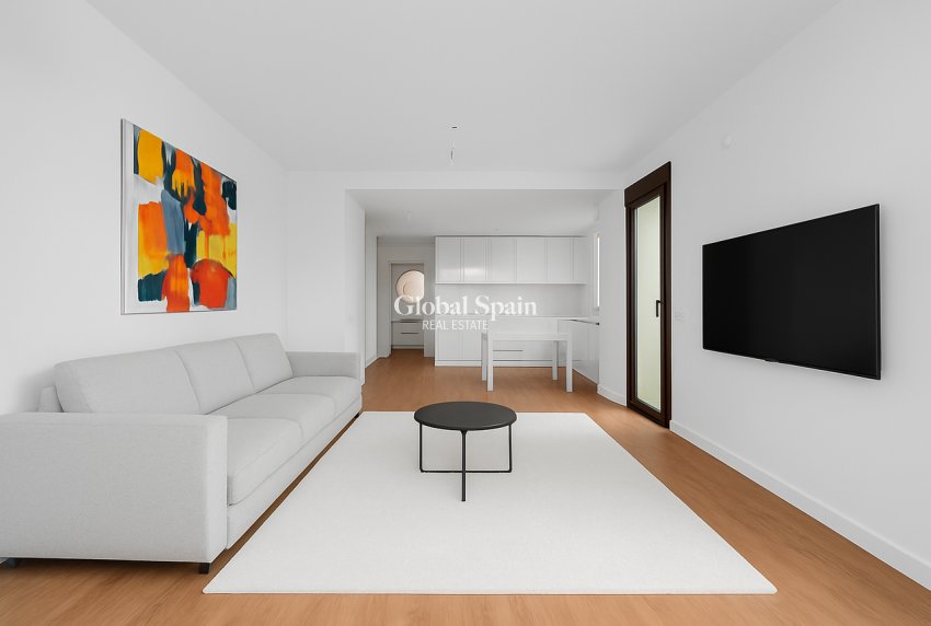 Odsprzedaż - PENTHOUSE -
VILLAMARTÍN - Costa Blanca