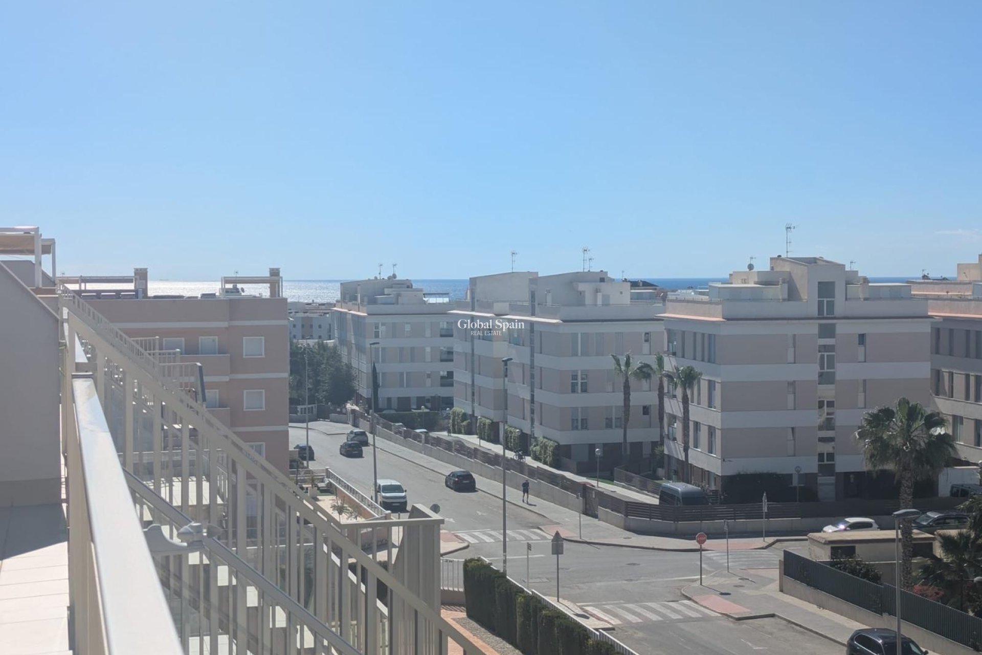 Odsprzedaż - PENTHOUSE -
VILLAMARTÍN - Costa Blanca